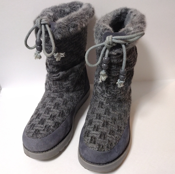 SKECHERS Australia Keepsakes Meadow Grey Knit Faux Fur Sweater Boots Size 9 - Picture 2 of 9